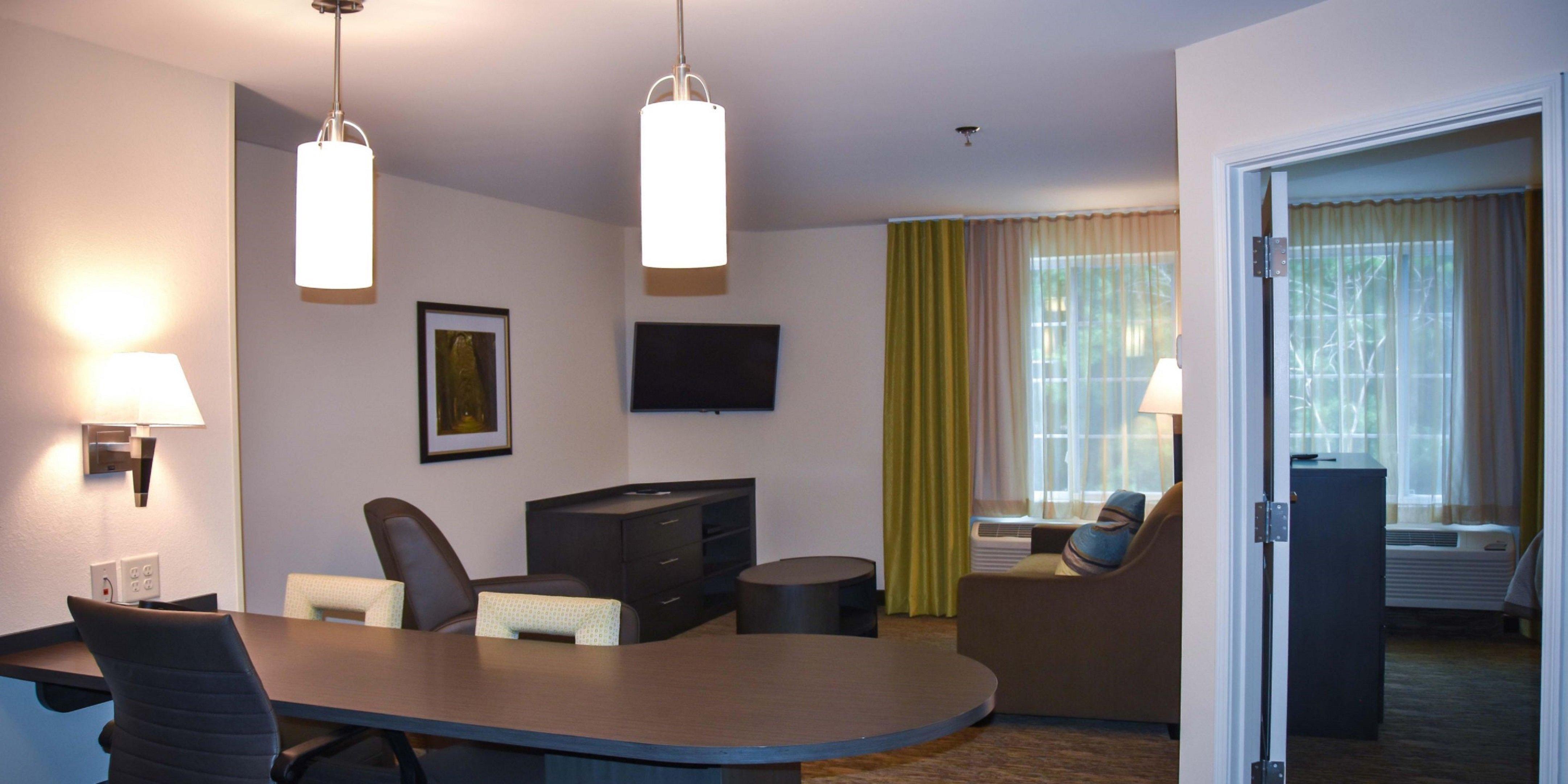 Candlewood Suites Pearl By Ihg Exterior photo
