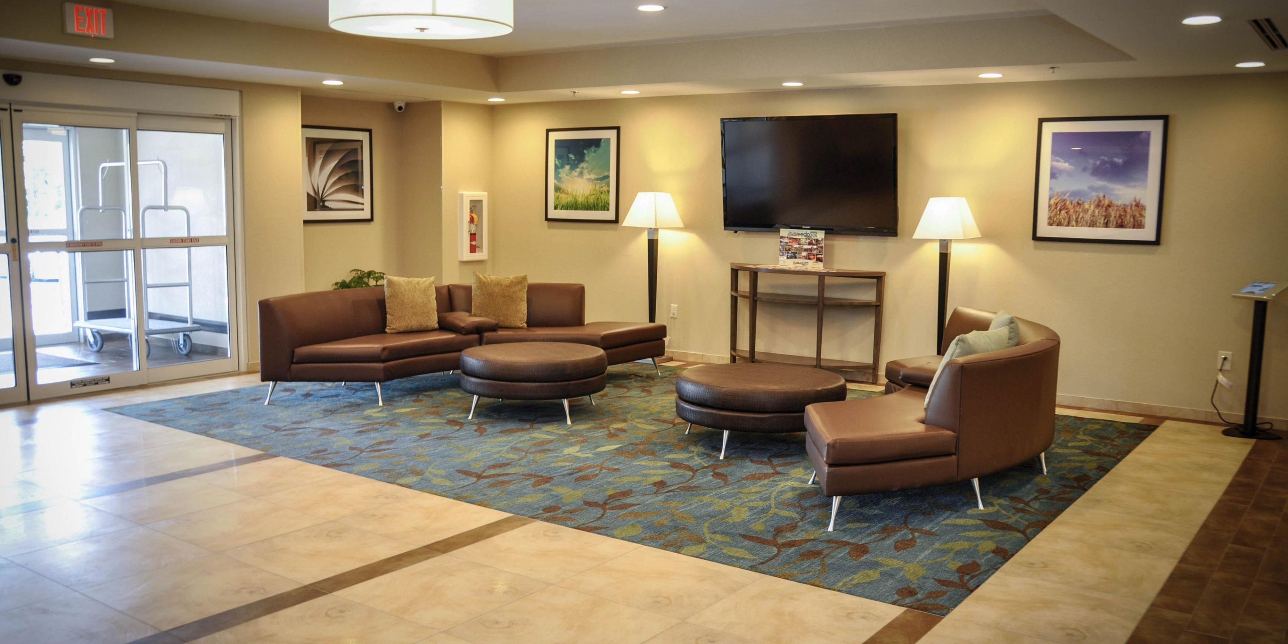 Candlewood Suites Pearl By Ihg Exterior photo