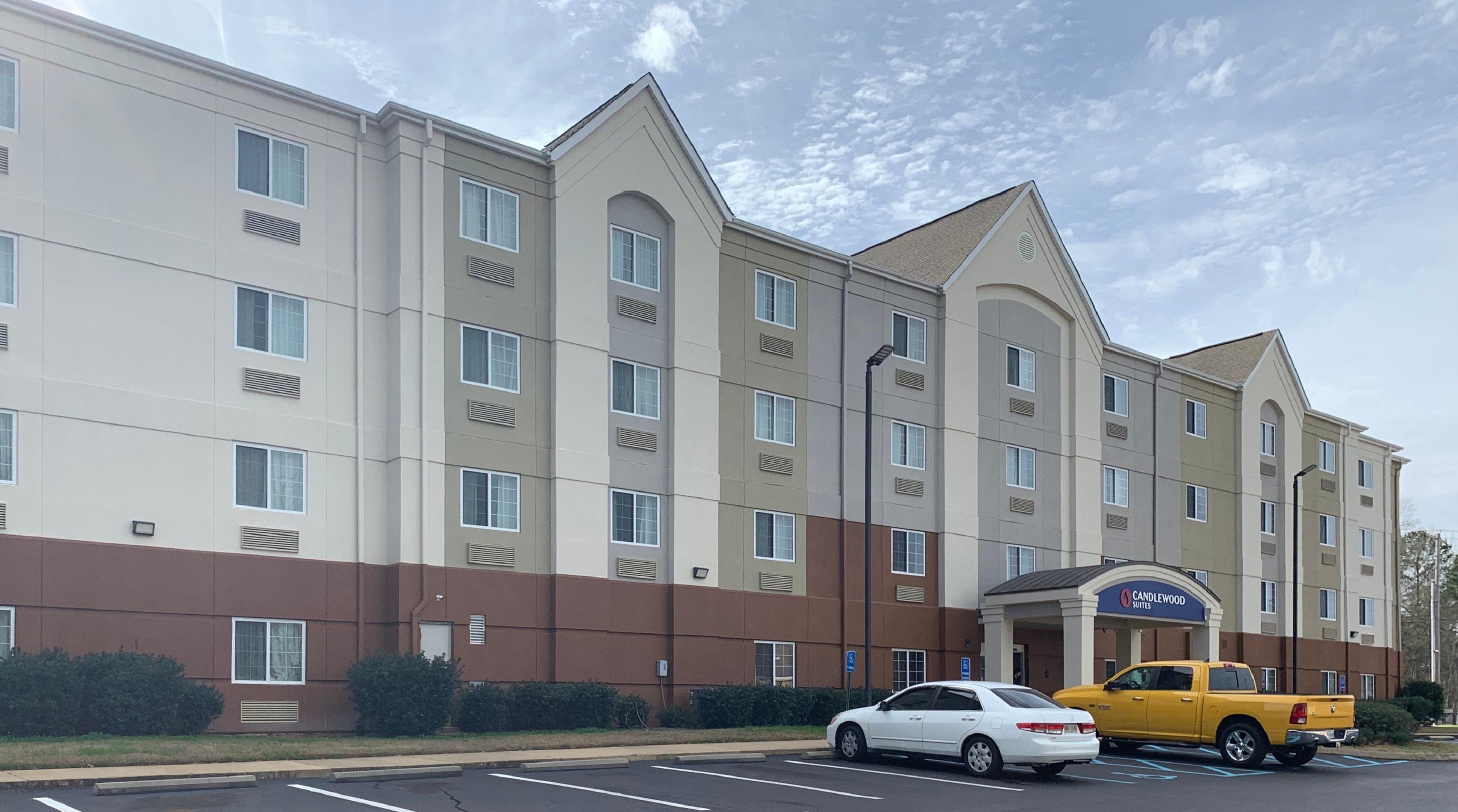 Candlewood Suites Pearl By Ihg Exterior photo
