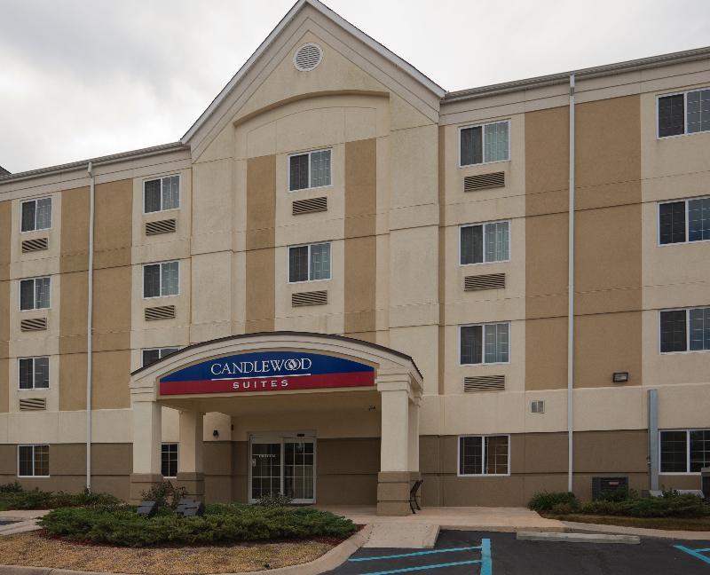 Candlewood Suites Pearl By Ihg Exterior photo